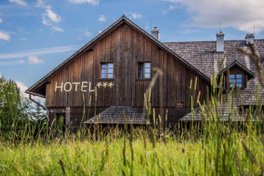 Karczma Regionalna Hotel GOŚCINNA CHATA, Gmina Uście Gorlickie